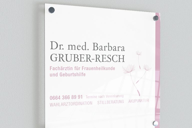 Dr. Gruber-Resch Ordinations-Schild